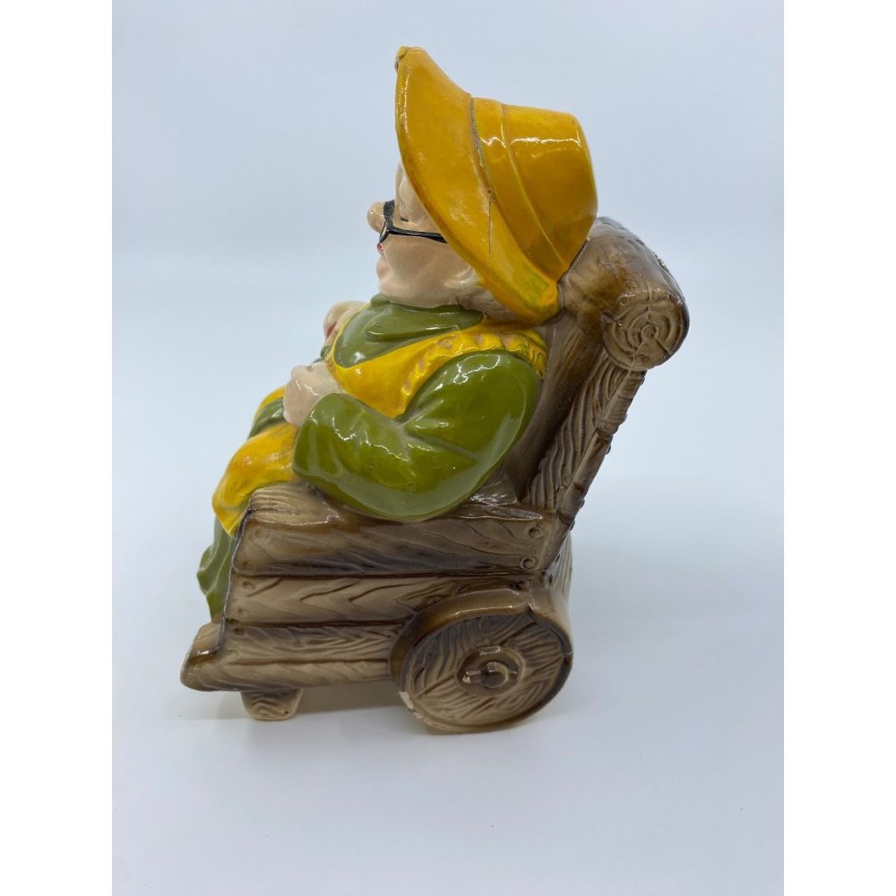 Vintage Knitting Grandmother In Rocking Chair coin Bank - Picture 3 of 6